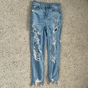 american eagle ripped jeans